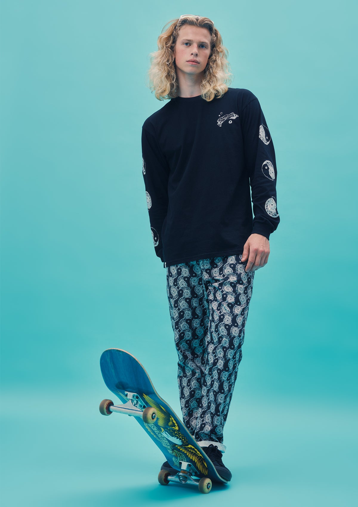 Black Yin Yang Long Sleeve T-Shirt